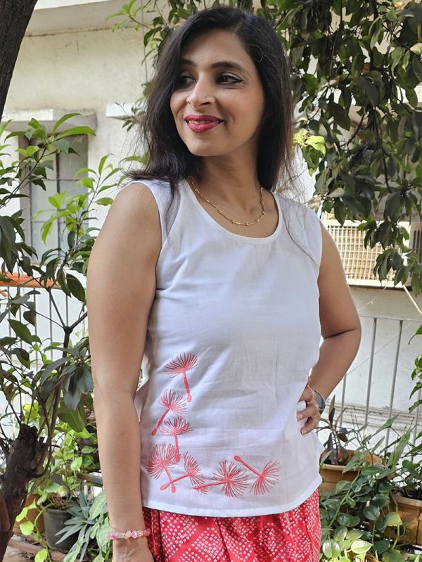Passion Flora - White - Image 2
