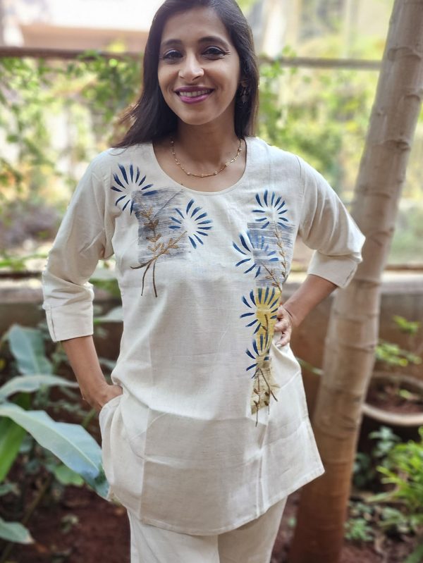 Saajrekha - Off White